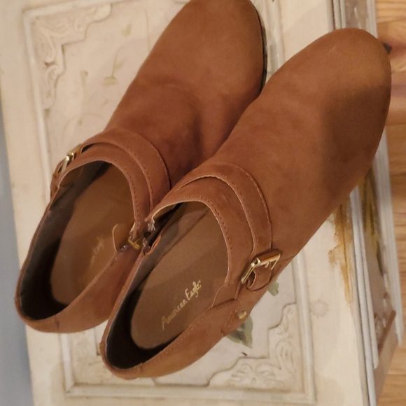 Booties - Picture 2 of 4